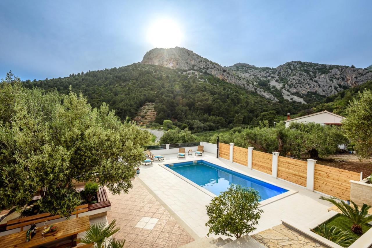 Apartments Bjelis Клек Екстериор снимка
