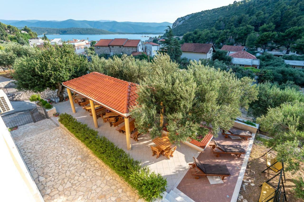 Apartments Bjelis Клек Екстериор снимка